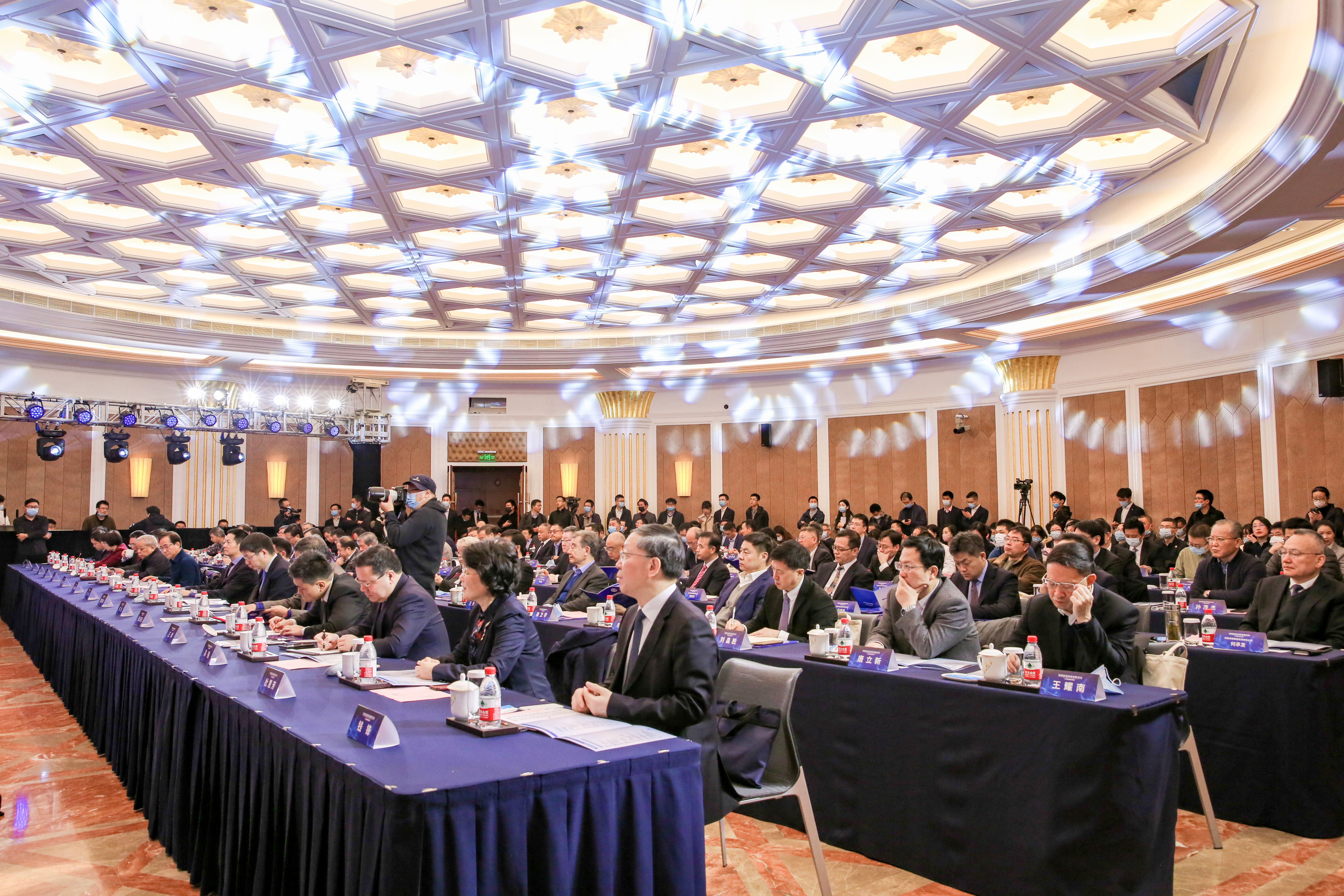 Building a factory brain，Focused process manufacturing